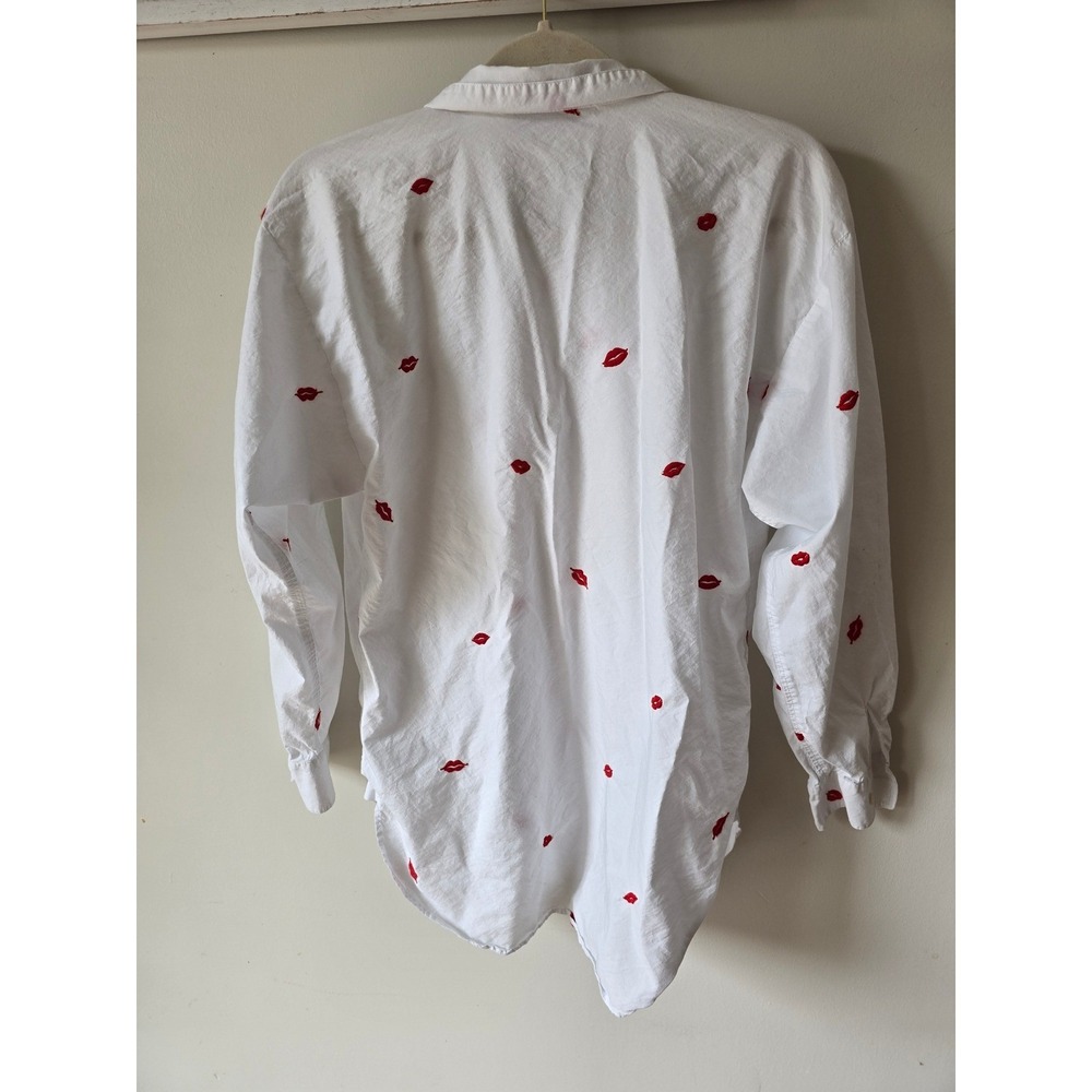 LOFT Womens White Red Embroidered Lips Button Down Shirt Size M - Picture 3 of 9